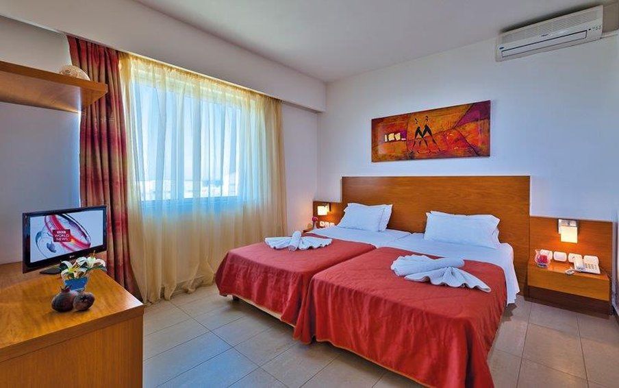 Hotel Bella Pais à Maleme Extérieur photo